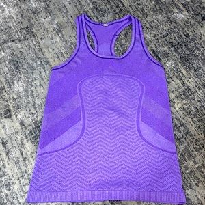 lulu tank size 6